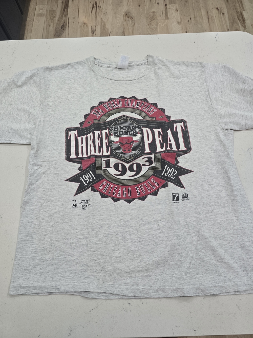 Vintage 1993 Chicago Bulls Three Peat Championship T Shirt